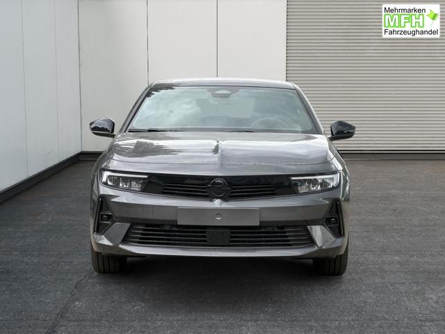 Opel / Astra Sports Tourer / / / / 