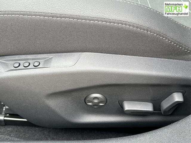 Opel / Astra Sports Tourer / / / / 