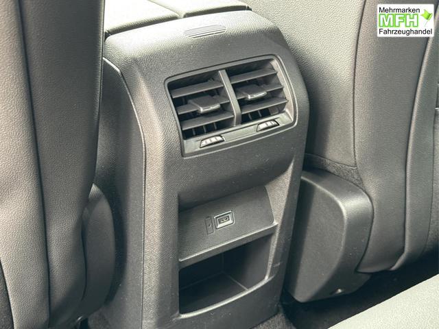 Opel / Astra Sports Tourer / / / / 