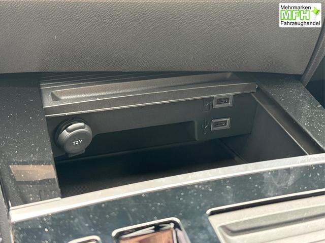 Opel / Astra Sports Tourer / / / / 