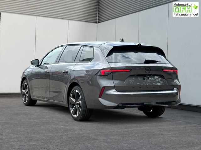 Opel / Astra Sports Tourer / / / / 