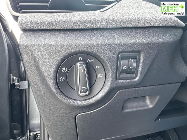 Skoda / Kamiq / Grau / / / DSG+ACC+SHZ+RFK+PDC+KESSY+SUNSET