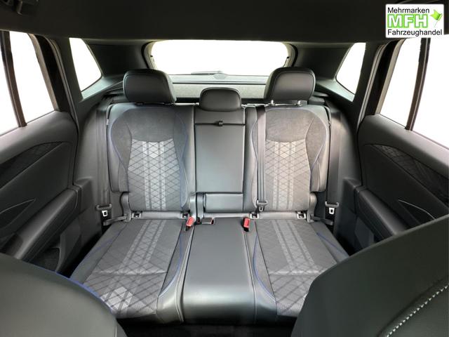 Volkswagen / Tiguan / Schwarz / / / DSG+HARMAN+20 ALU+MATRIX+MASSAGE+ACC+KAMERA