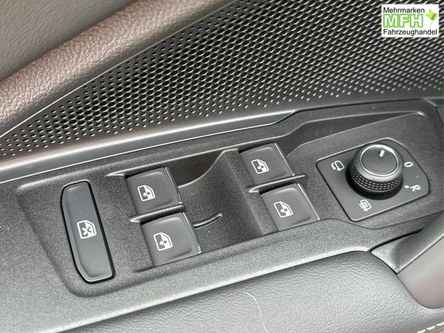 Volkswagen / Tiguan / Schwarz / / / DSG+HARMAN+20 ALU+MATRIX+MASSAGE+ACC+KAMERA