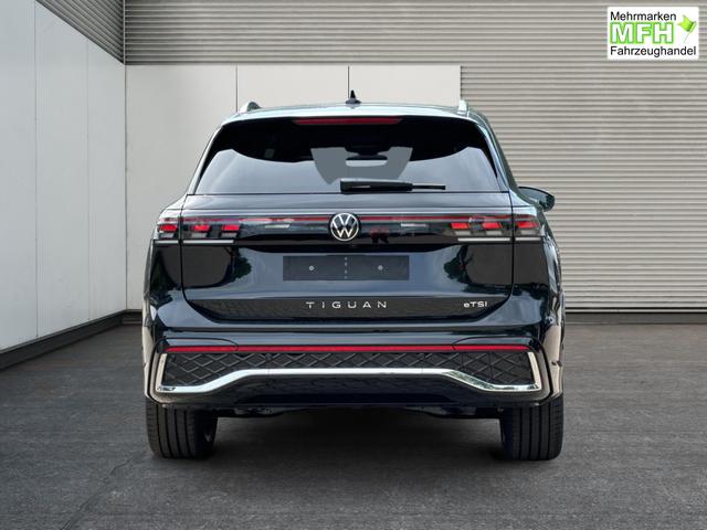 Volkswagen / Tiguan / Schwarz / / / DSG+HARMAN+20 ALU+MATRIX+MASSAGE+ACC+KAMERA