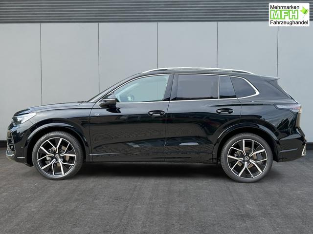 Volkswagen / Tiguan / Schwarz / / / DSG+HARMAN+20 ALU+MATRIX+MASSAGE+ACC+KAMERA