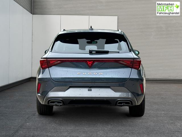 Cupra / Leon Sportstourer / Grau / / / ST DSG+AHK+NAVI+KAMERA+EL. HECKKL.