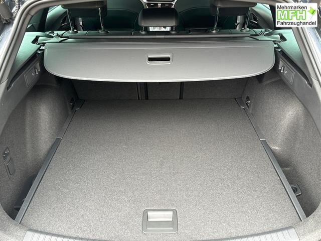 Cupra / Leon Sportstourer / Grau / / / ST DSG+AHK+NAVI+KAMERA+EL. HECKKL.