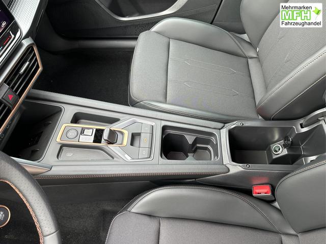 Cupra / Leon Sportstourer / Grau / / / ST DSG+AHK+NAVI+KAMERA+EL. HECKKL.