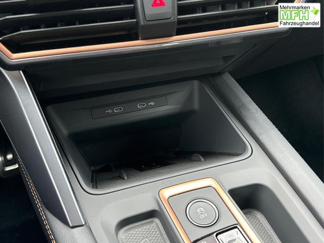 Cupra / Leon Sportstourer / Grau / / / ST DSG+AHK+NAVI+KAMERA+EL. HECKKL.