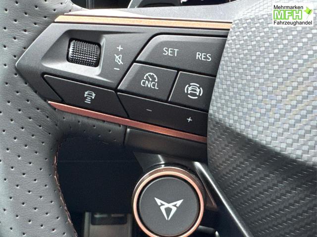 Cupra / Leon Sportstourer / Grau / / / ST DSG+AHK+NAVI+KAMERA+EL. HECKKL.