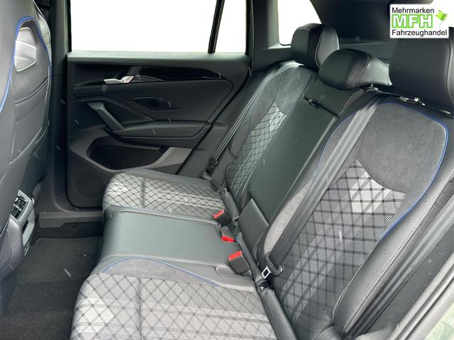 Volkswagen / Tiguan / Gr&uuml;n / / / DSG+AHK+HUD+NAVI+MATRIX+EL. HECK.+20 ALU