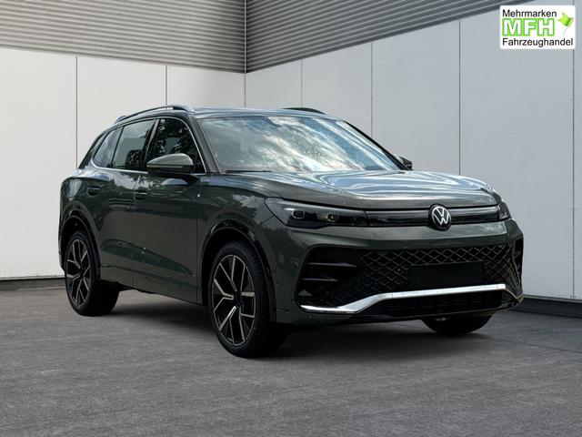 Volkswagen / Tiguan / Gr&uuml;n / / / DSG+AHK+HUD+NAVI+MATRIX+EL. HECK.+20 ALU