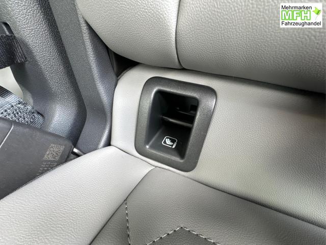 Volkswagen / T7 Caravelle / / / / KR AHK+MATRIX+NAVI+SOUND+ACC+SHZ+KAMERA+PDC