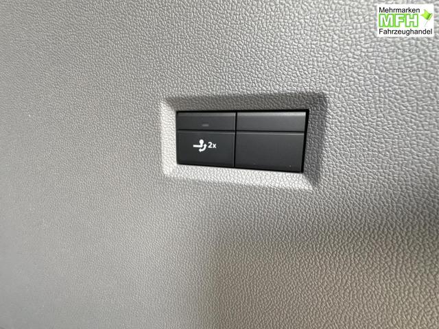 Volkswagen / T7 Caravelle / / / / KR AHK+MATRIX+NAVI+SOUND+ACC+SHZ+KAMERA+PDC