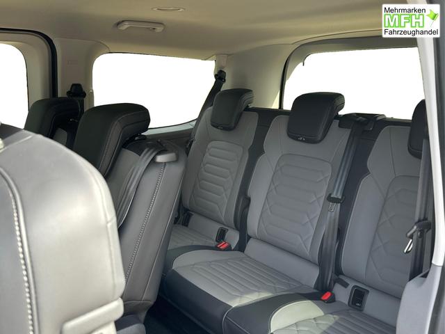 Volkswagen / T7 Caravelle / / / / KR+ MATRIX-LED+NAVI.+ SHZ+KAMERA+ PDC