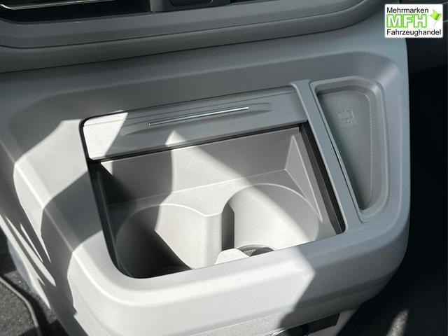 Volkswagen / T7 Caravelle / / / / KR+ MATRIX-LED+NAVI.+ SHZ+KAMERA+ PDC