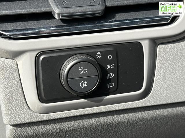 Volkswagen / T7 Caravelle / / / / KR+ MATRIX-LED+NAVI.+ SHZ+KAMERA+ PDC