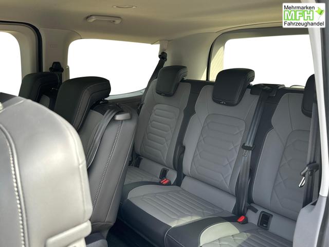 Volkswagen / T7 Caravelle / / / / KR+ MATRIX-LED+NAVI.+ SHZ+KAMERA+ PDC