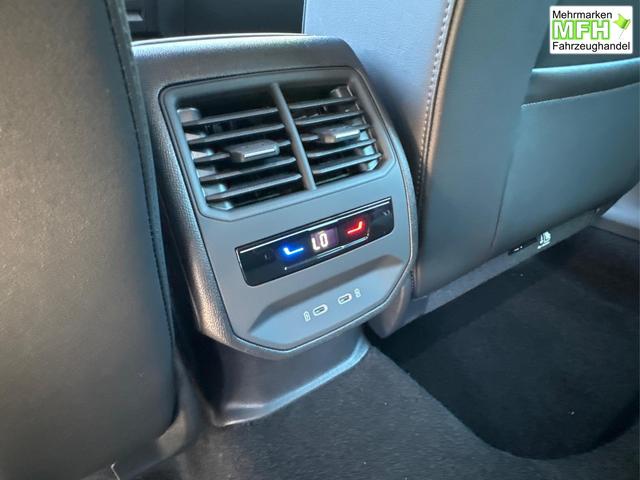 Cupra / Leon Sportstourer / Blau / / / VZ ST NAVI+KAMERA+EL.HECKKL.+ACC+19ALU