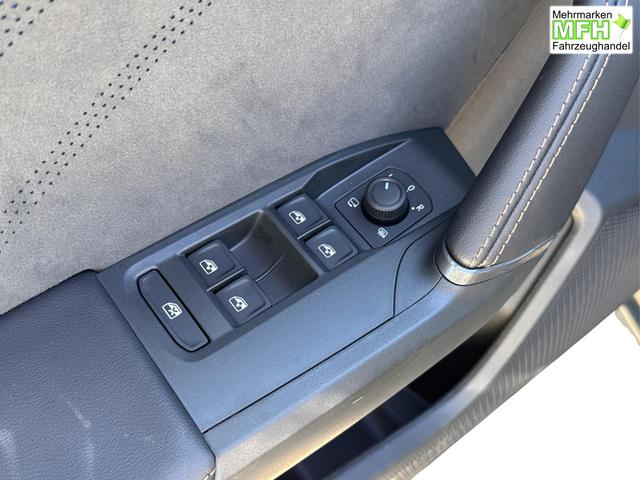 Cupra / Leon Sportstourer / Blau / / / VZ ST NAVI+KAMERA+EL.HECKKL.+ACC+19ALU