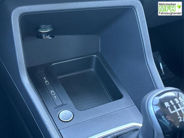 Volkswagen / Caddy Maxi / / / / Caddy Maxi 4x4 +LANE ASSIST+CAM+PDC+SHZ+GJR