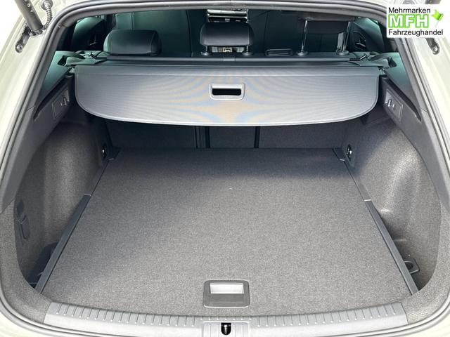 Cupra / Leon Sportstourer / Grau / / / VZ ST NAVI+KAMERA+EL.HECKKL.+ACC+19ALU