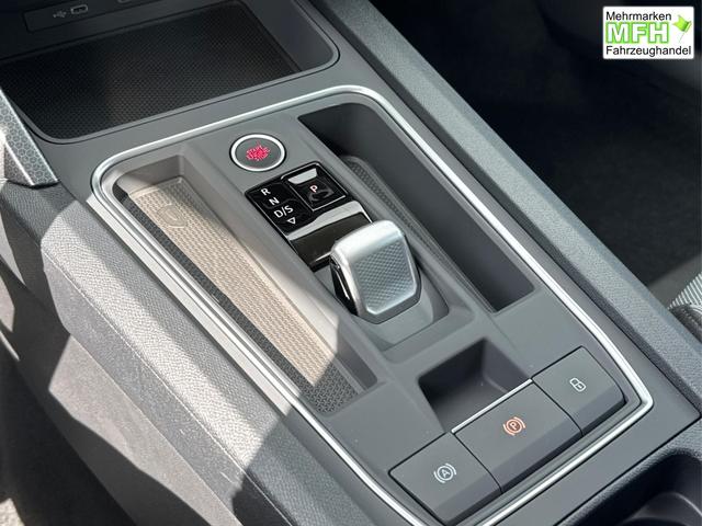 Seat / Leon Sportstourer / Blau / / / DSG+KAMERA+ACC+SHZ+KLIMA+FULLLINK+LED