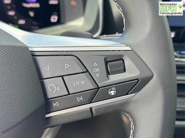 Seat / Leon Sportstourer / Blau / / / DSG+KAMERA+ACC+SHZ+KLIMA+FULLLINK+LED