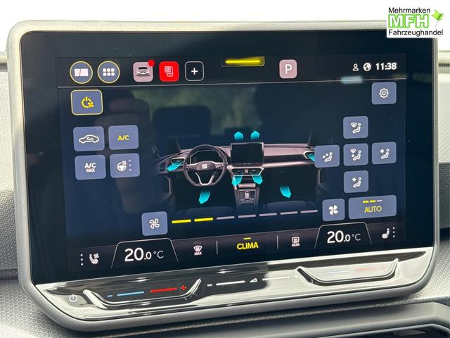 Seat / Leon Sportstourer / Blau / / / DSG+KAMERA+ACC+SHZ+KLIMA+FULLLINK+LED