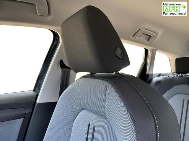 Seat / Leon Sportstourer / Blau / / / DSG+KAMERA+ACC+SHZ+KLIMA+FULLLINK+LED