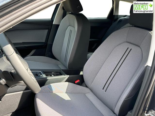 Seat / Leon Sportstourer / Grau / / / 1,5 eTSI DSG+ACC+LED+SHZ+CAM+Licht u. Sicht