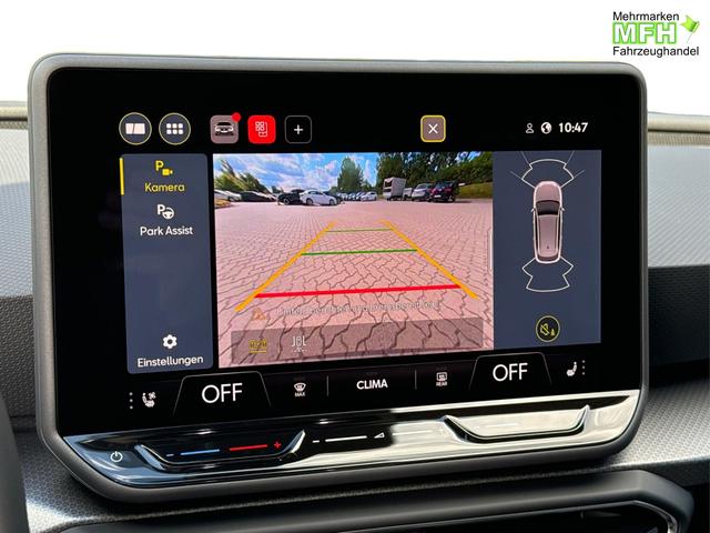 Seat / Leon Sportstourer / Grau / / / 1,5 eTSI DSG+ACC+LED+SHZ+CAM+Licht u. Sicht