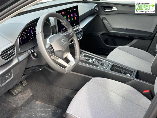 Seat / Leon Sportstourer / Grau / / / 1,5 eTSI DSG+ACC+LED+SHZ+CAM+Licht u. Sicht