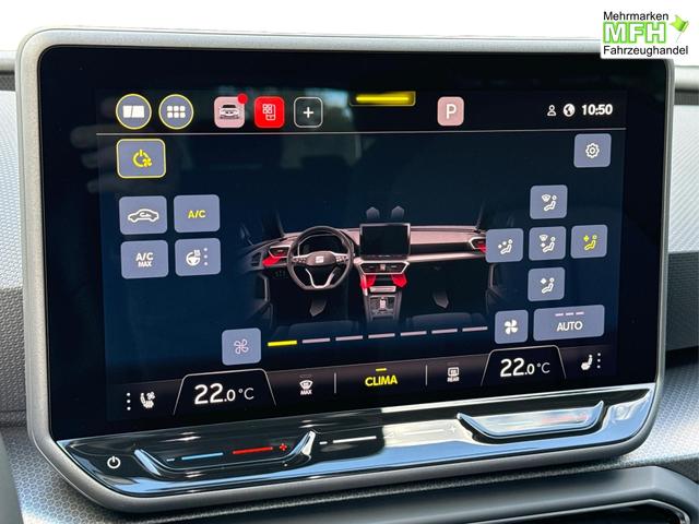 Seat / Leon Sportstourer / Grau / / / 1,5 eTSI DSG+ACC+LED+SHZ+CAM+Licht u. Sicht