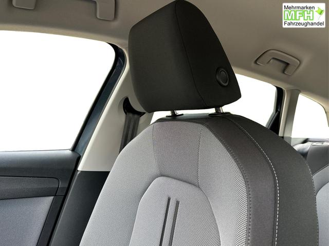 Seat / Leon Sportstourer / Grau / / / 1,5 eTSI DSG+ACC+LED+SHZ+CAM+Licht u. Sicht