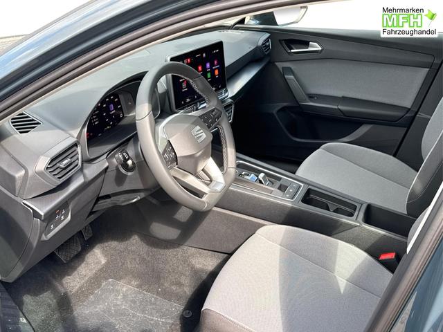 Seat / Leon Sportstourer / Blau / / / DSG+KAMERA+ACC+SHZ+KLIMA+FULLLINK+LED