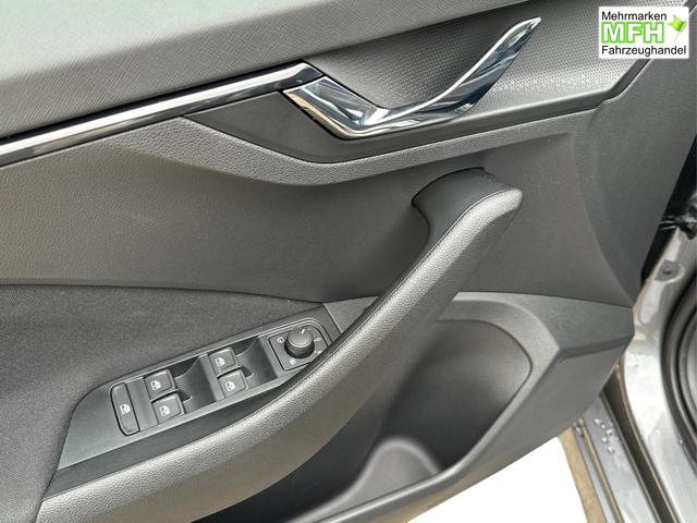 Skoda / Kamiq / Grau / / / DSG+ACC+SHZ+RFK+PDC+KESSY+SUNSET