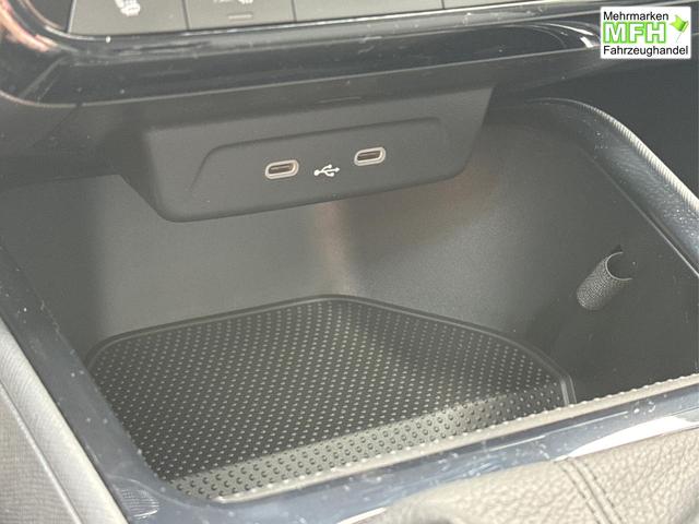 Skoda / Fabia / / / / ACC+SHZ+KAMERA+PDC+LED