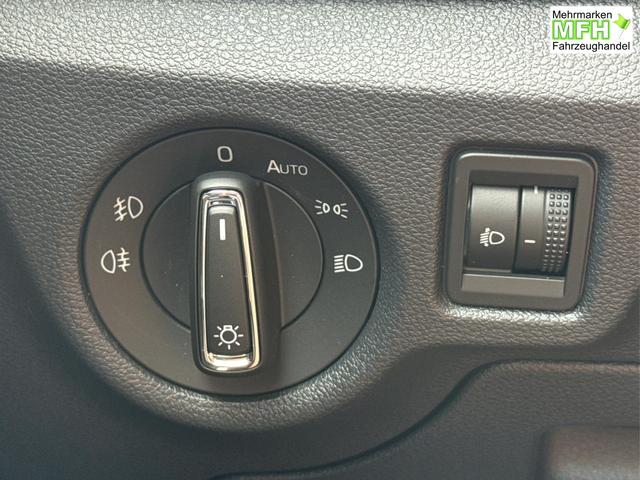 Skoda / Kamiq / Grau / / / DSG+ACC+SHZ+RFK+PDC+KESSY+SUNSET