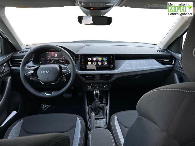 Skoda / Kamiq / / / / DSG+ACC+SHZ+RFK+PDC+KESSY+SUNSET