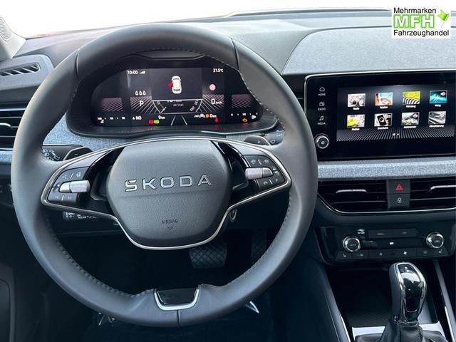 Skoda / Kamiq / / / / DSG+ACC+SHZ+RFK+PDC+KESSY+SUNSET