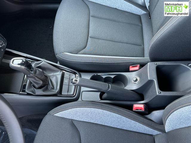 Skoda / Kamiq / / / / DSG+ACC+SHZ+RFK+PDC+KESSY+SUNSET