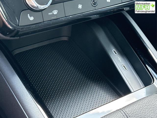 Skoda / Kamiq / / / / DSG+ACC+SHZ+RFK+PDC+KESSY+SUNSET