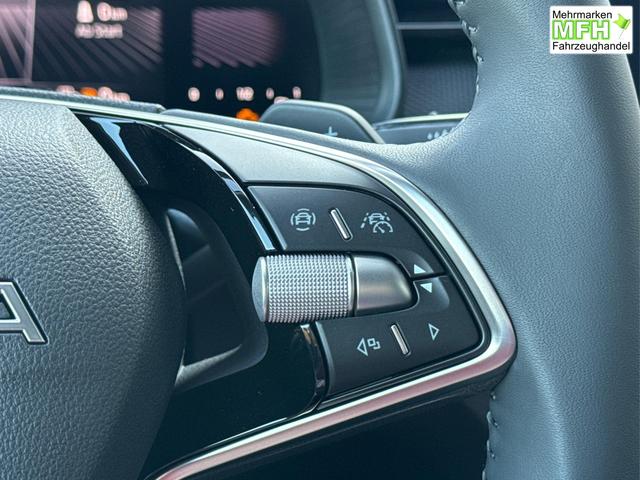 Skoda / Kamiq / Silber / / / DSG+ACC+SHZ+RFK+PDC+KESSY+SUNSET