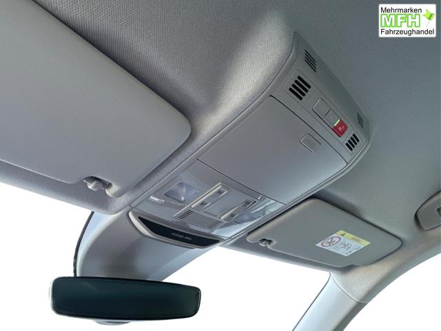 Skoda / Kamiq / Silber / / / DSG+ACC+SHZ+RFK+PDC+KESSY+SUNSET