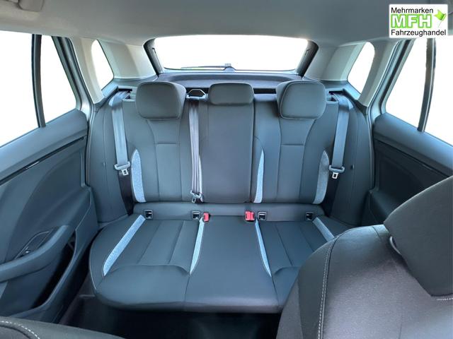 Skoda / Kamiq / Silber / / / DSG+ACC+SHZ+RFK+PDC+KESSY+SUNSET