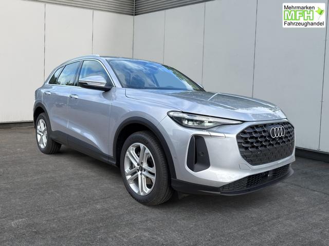 Audi / Q5 / Silber / / / AHK+NAVI+LED+SHZ+PDC