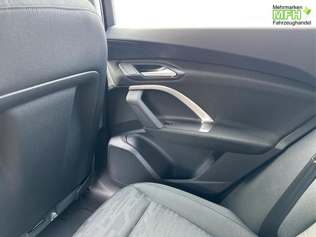 Audi / Q5 / Silber / / / AHK+NAVI+LED+SHZ+PDC