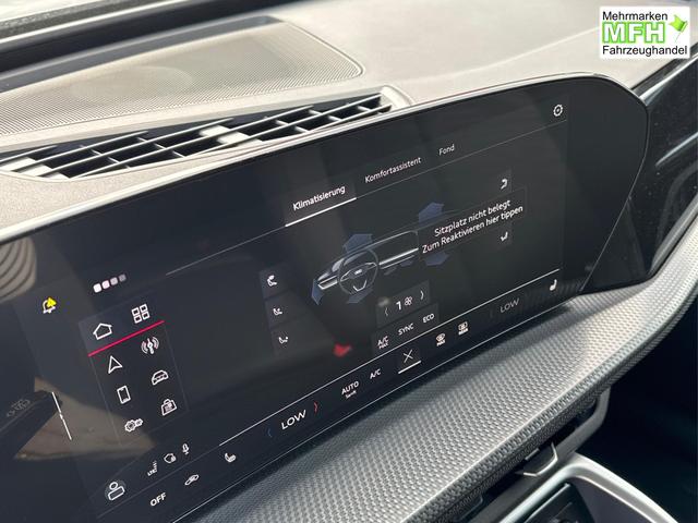 Audi / Q5 / Silber / / / AHK+NAVI+LED+SHZ+PDC